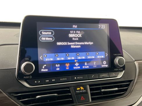 Used 2024 Nissan Altima 2.5 SV image 28