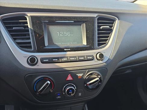 Used 2019 Hyundai Accent SE image 10