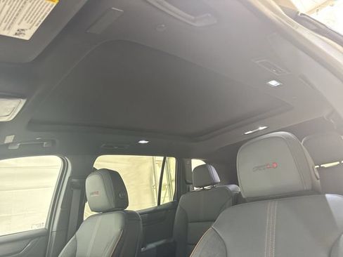 New 2026 GMC Acadia AT4 w/ Luxury Package AWD/4WD image 19