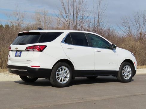 Certified 2023 Chevrolet Equinox LT AWD/4WD image 3