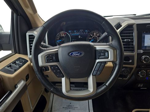 Used 2017 Ford F150 Lariat RWD image 22