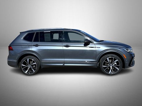 Used 2023 Volkswagen Tiguan SEL R-Line image 4