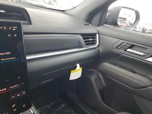 New 2026 GMC Terrain Elevation FWD image 24