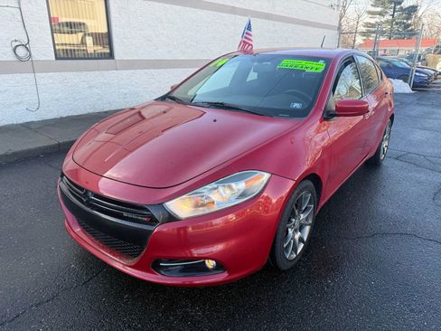 Used 2014 Dodge Dart SXT image 2