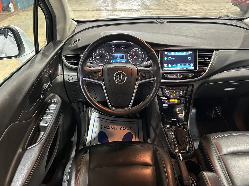 Used 2020 Buick Encore Essence AWD/4WD image 23