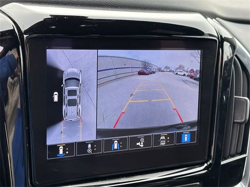 Used 2022 Chevrolet Traverse RS w/ LPO, Floor Liner Package image 17
