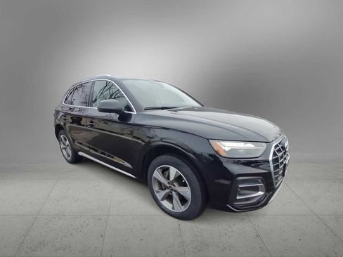 Certified 2023 Audi Q5 2.0T Premium Plus w/ Premium Plus Package image 2