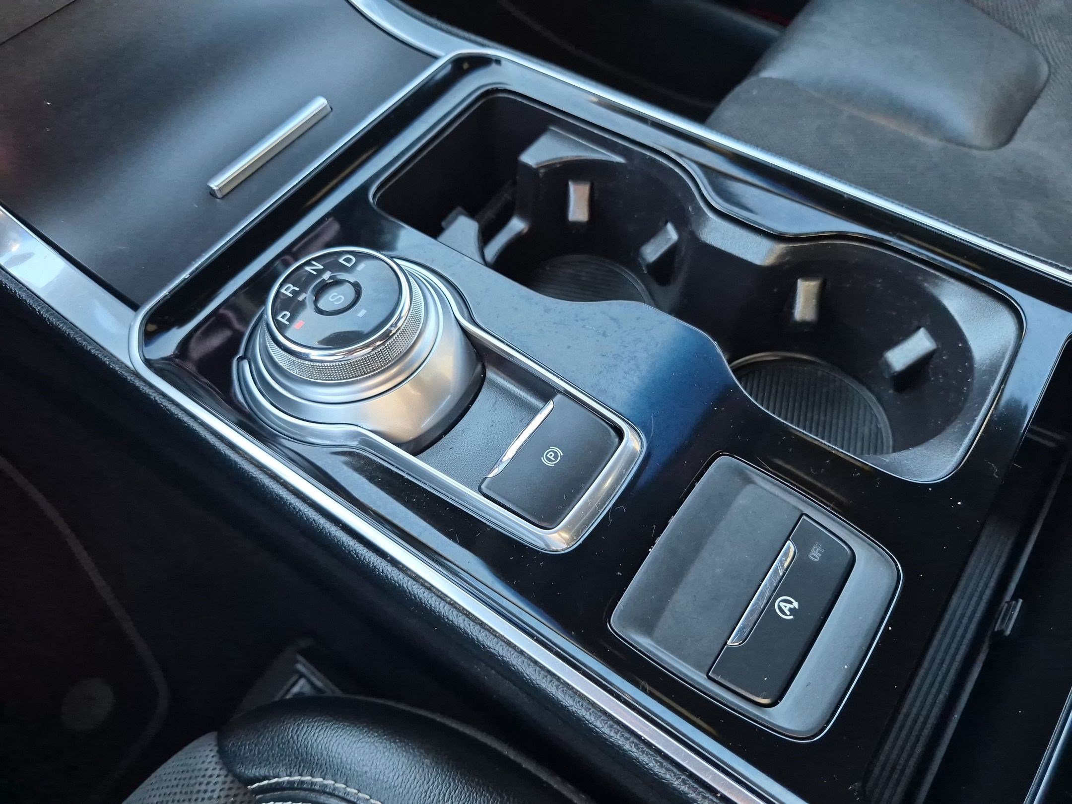 Used 2019 Ford Edge ST AWD/4WD image 27