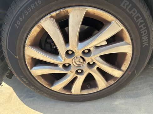 Used 2012 MAZDA MAZDA3 i Touring FWD image 17