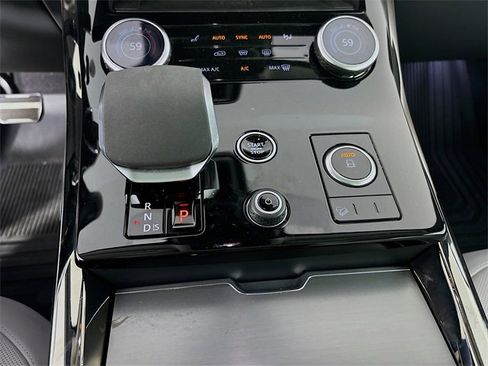 Certified 2023 Land Rover Range Rover Sport SE Dynamic image 19