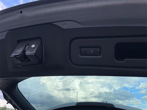 Used 2010 MAZDA CX-9 Grand Touring w/ Moonroof & Bose Audio Pkg image 40