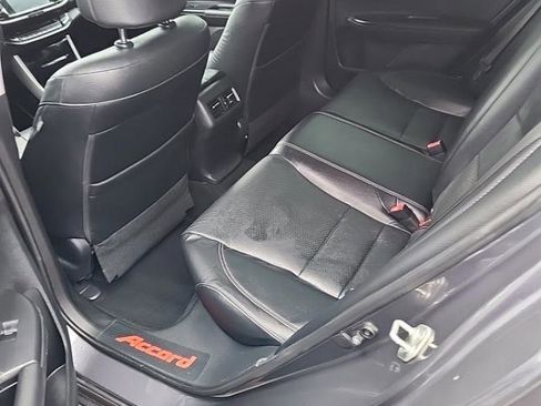 Used 2017 Honda Accord EX-L image 6
