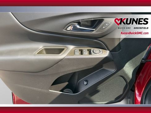 Used 2023 Chevrolet Equinox LT AWD/4WD image 20