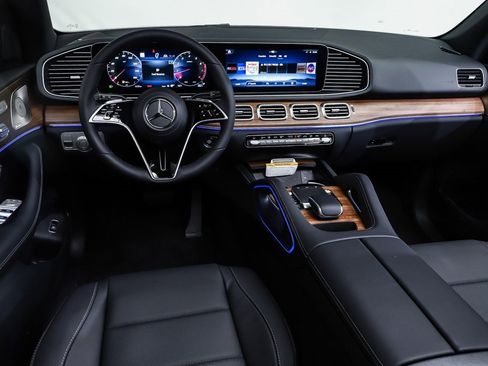 New 2025 Mercedes-Benz GLE 450 4MATIC image 6