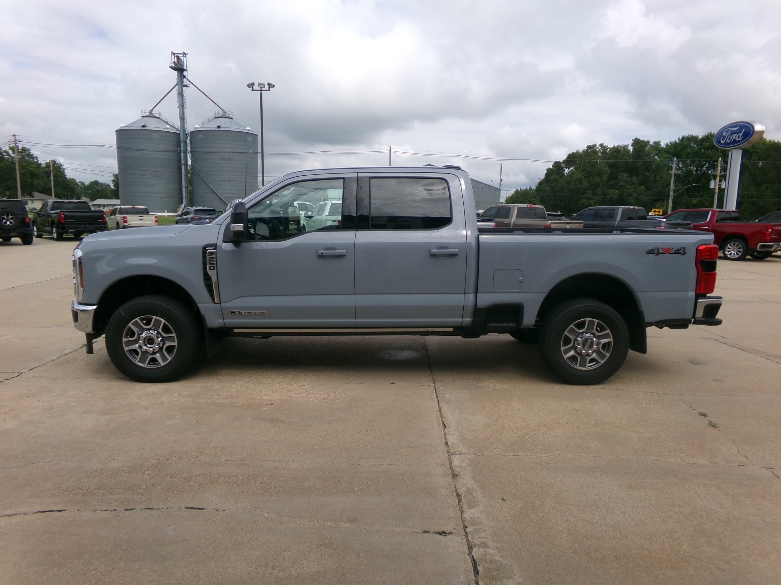 New 2025 Ford F250 Lariat w/ Lariat Ultimate Package AWD/4WD image 6