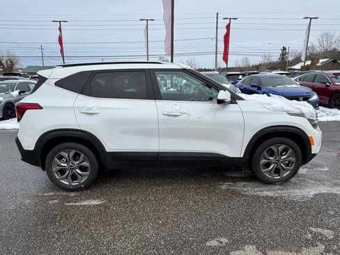 Used 2024 Kia Seltos S image 8