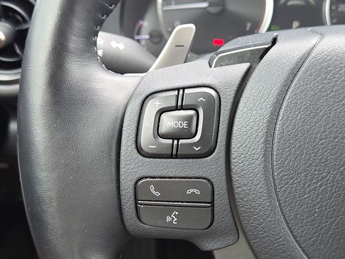 Used 2024 Lexus IS 300 w/ Comfort Package RWD image 21