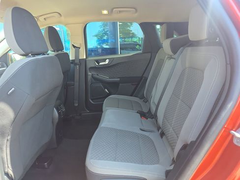 Certified 2020 Ford Escape SE FWD image 37