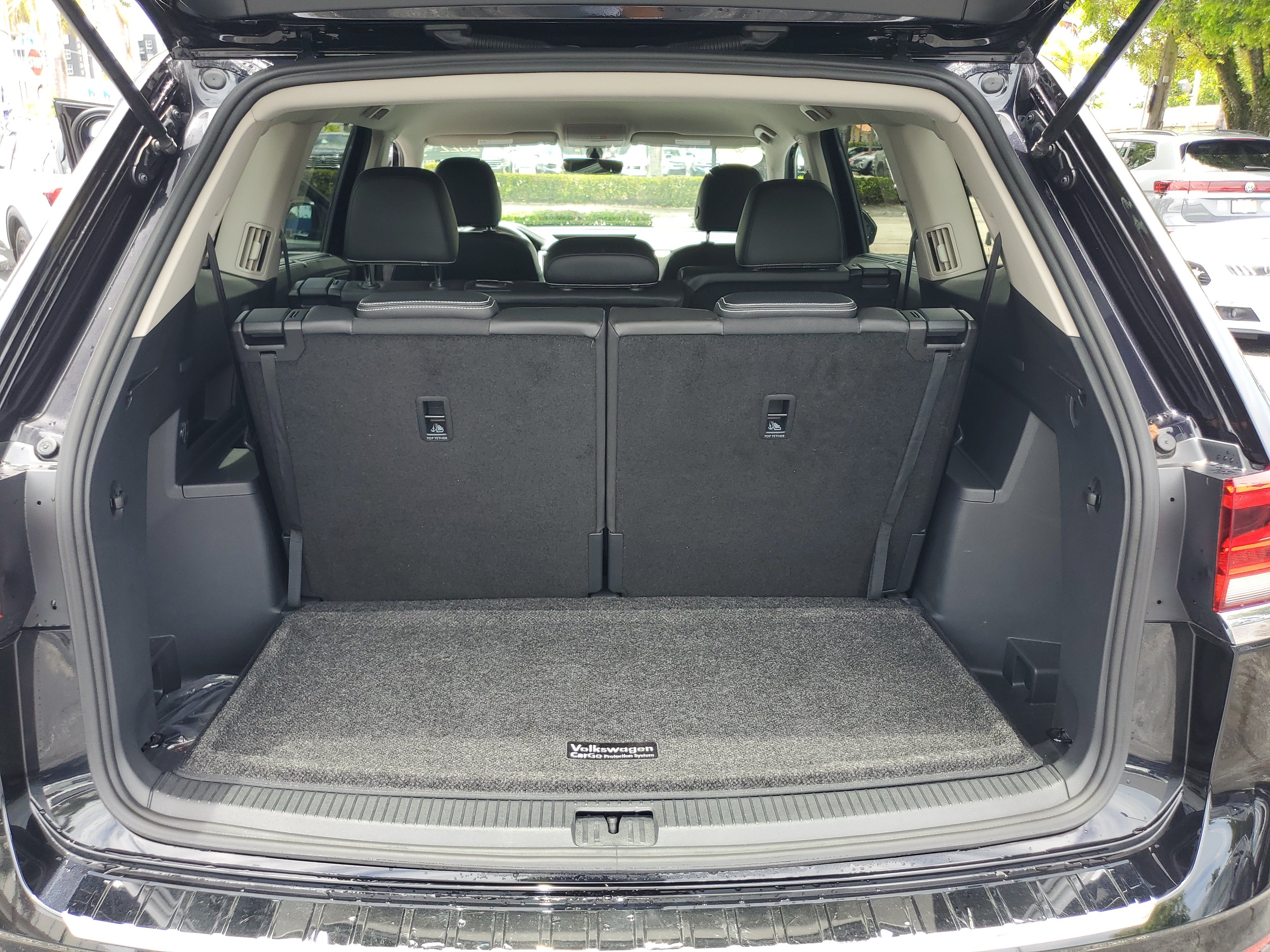 Certified 2022 Volkswagen Atlas SE FWD image 12