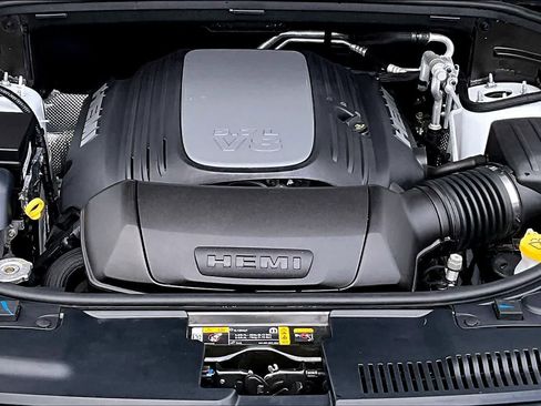 Used 2023 Dodge Durango R/T w/ Hemi Orange Plus Package AWD/4WD image 9