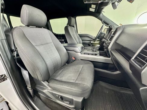 Used 2019 Ford F150 XLT w/ Equipment Group 302A Luxury image 21