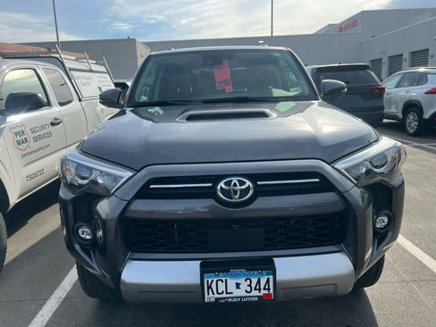 Used 2023 Toyota 4Runner TRD Off-Road Premium w/ Off Road Premium Plus Package image 2