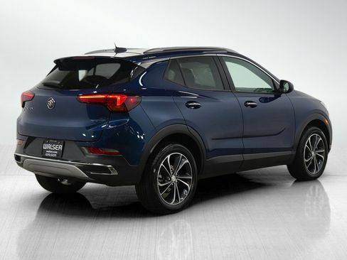 Used 2020 Buick Encore GX Essence image 5
