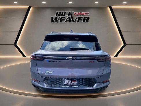 Used 2024 Chevrolet Equinox EV RS w/ LPO, All-Weather Mat Package AWD/4WD image 6