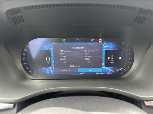 New 2026 Volvo XC60 B5 Plus w/ Climate Package image 17