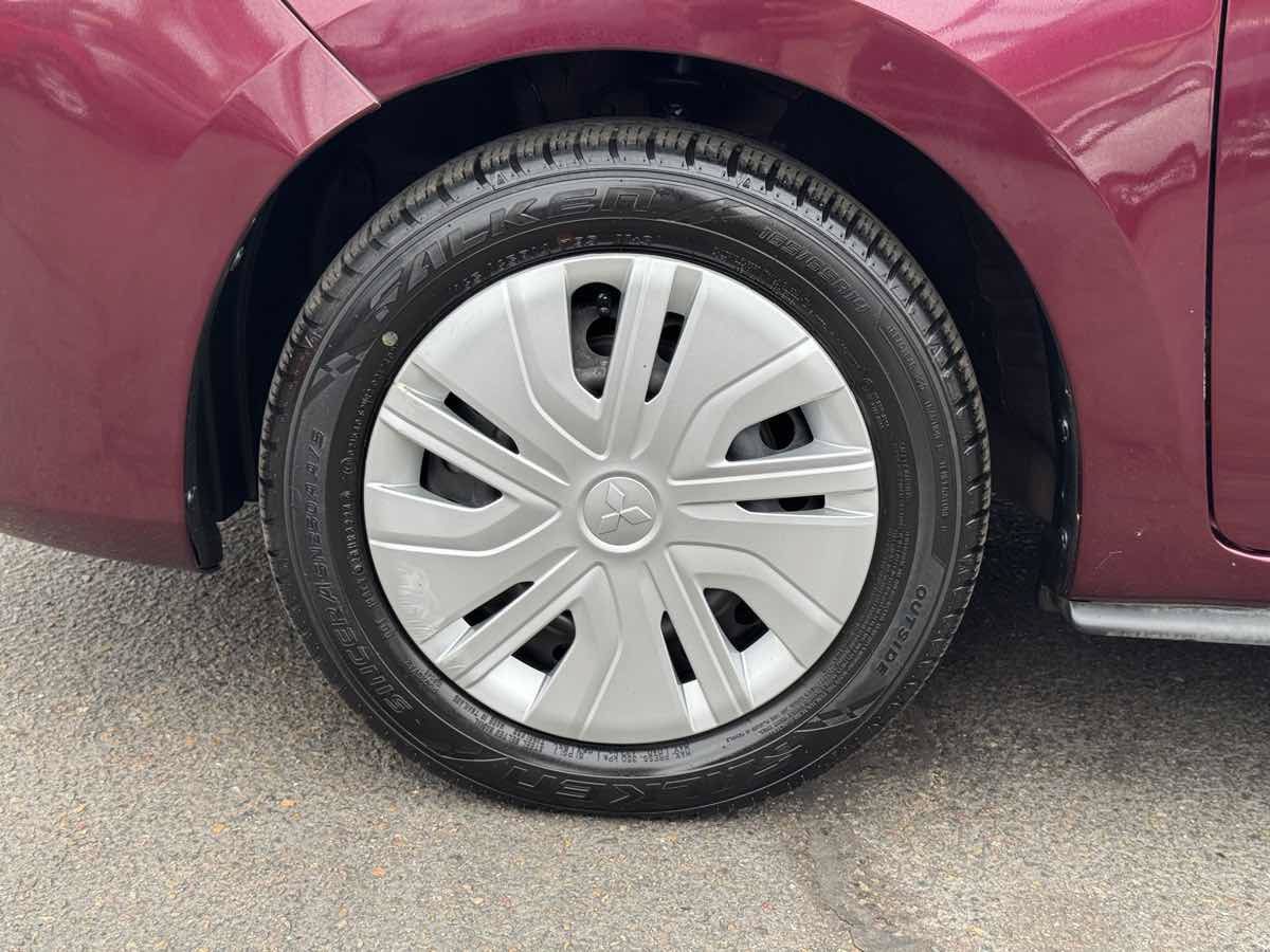 Used 2024 Mitsubishi Mirage FWD image 7