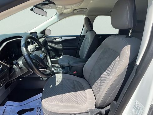 Used 2021 Ford Escape SE w/ SE Sport Appearance Package FWD image 14