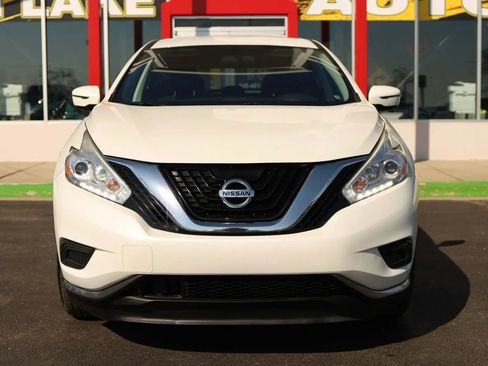Used 2018 Nissan Murano S AWD/4WD image 2