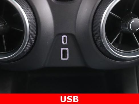 Used 2020 Chevrolet Blazer LT FWD image 24
