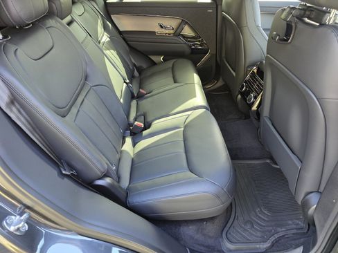 Used 2026 Land Rover Range Rover Sport SE AWD/4WD image 5