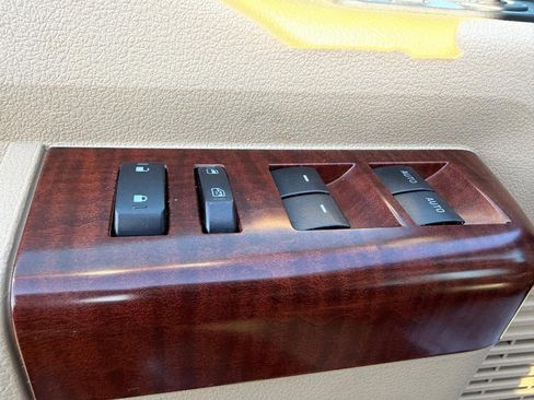 Used 2014 Ford F350 King Ranch image 18