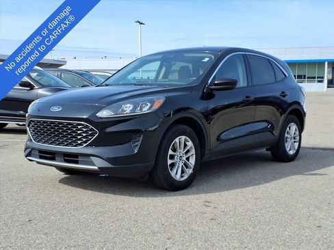 Used 2020 Ford Escape SE image 1
