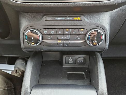 Used 2025 Ford Escape Active image 16