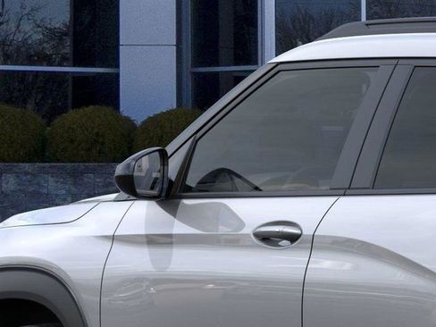 New 2026 Chevrolet TrailBlazer ACTIV w/ Convenience Package image 12