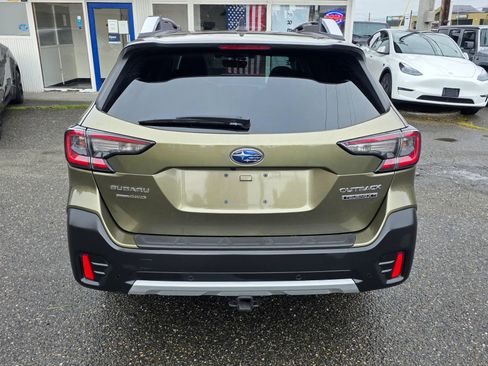 Used 2022 Subaru Outback Touring XT AWD/4WD image 6