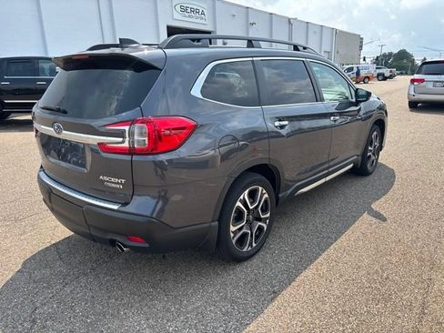 Used 2024 Subaru Ascent Touring AWD/4WD image 3