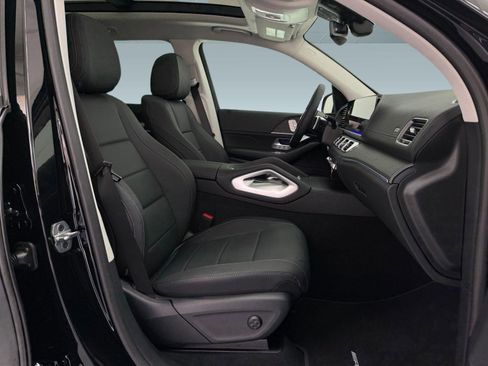 New 2026 Mercedes-Benz GLS 450 4MATIC image 24