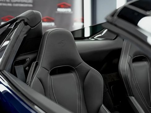 Used 2020 McLaren 720S Spider RWD image 24