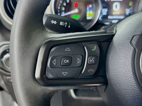 Used 2023 Jeep Wrangler Unlimited w/ Cold Weather Group AWD/4WD image 21