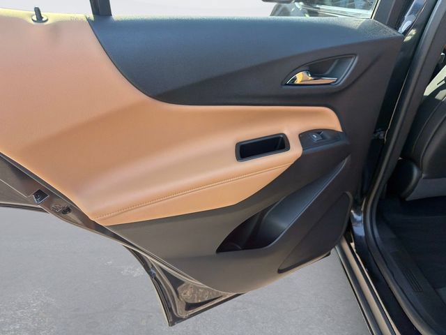 Used 2018 Chevrolet Equinox Premier FWD image 13