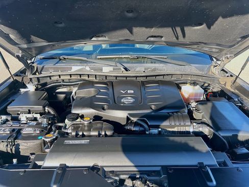 Used 2020 Nissan Armada Platinum w/ Captain's Chairs Package image 33