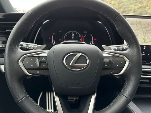 Used 2024 Lexus RX 350 F Sport image 25