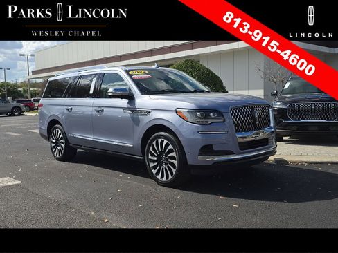 Certified 2022 Lincoln Navigator L Black Label image 1