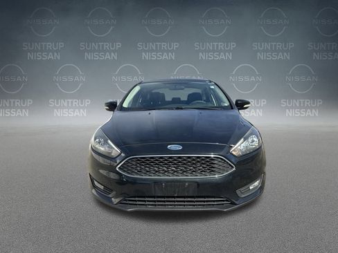 Used 2018 Ford Focus SEL image 10