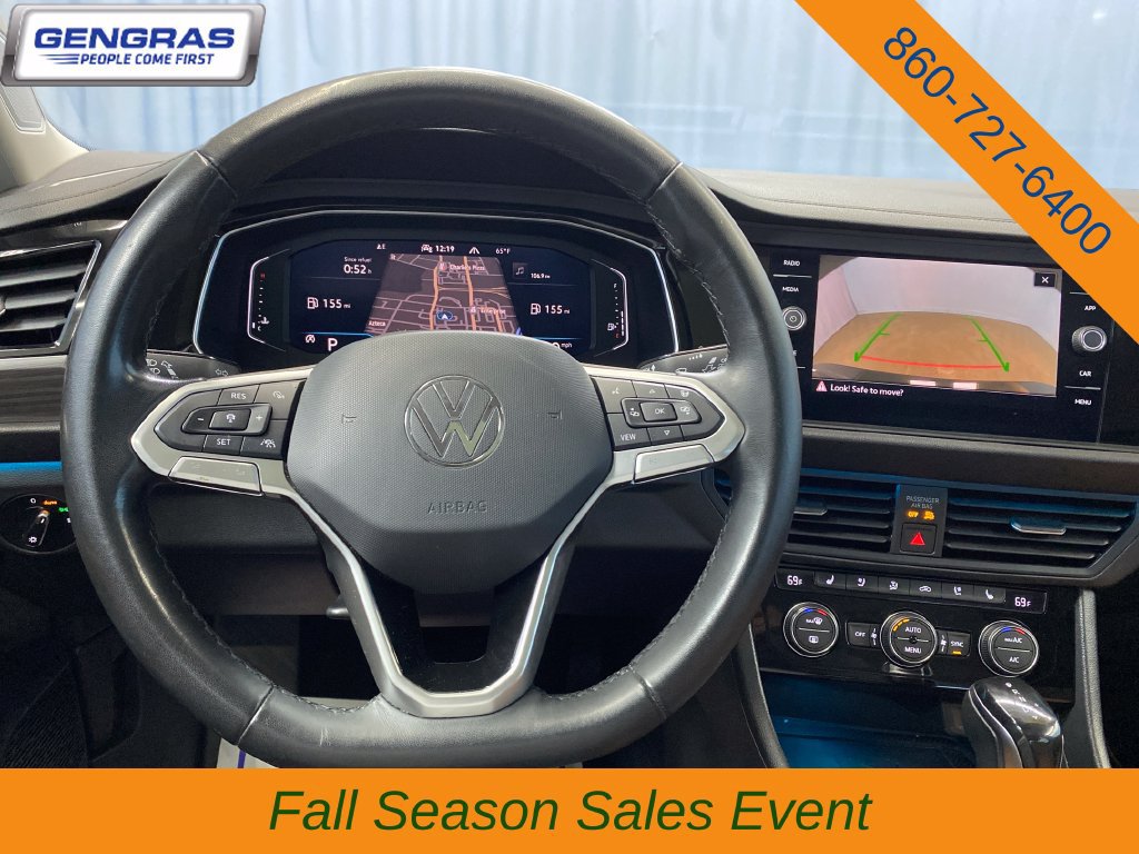 Used 2024 Volkswagen Jetta SEL FWD image 18