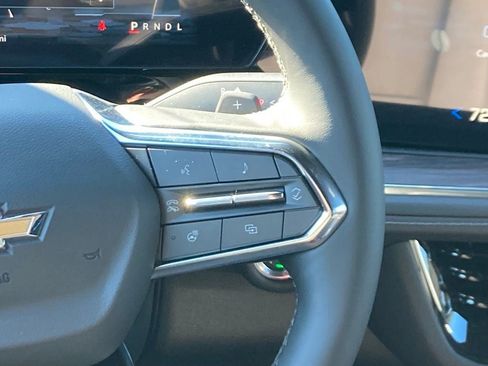 New 2026 Chevrolet Suburban LT w/ Comfort Package AWD/4WD image 7